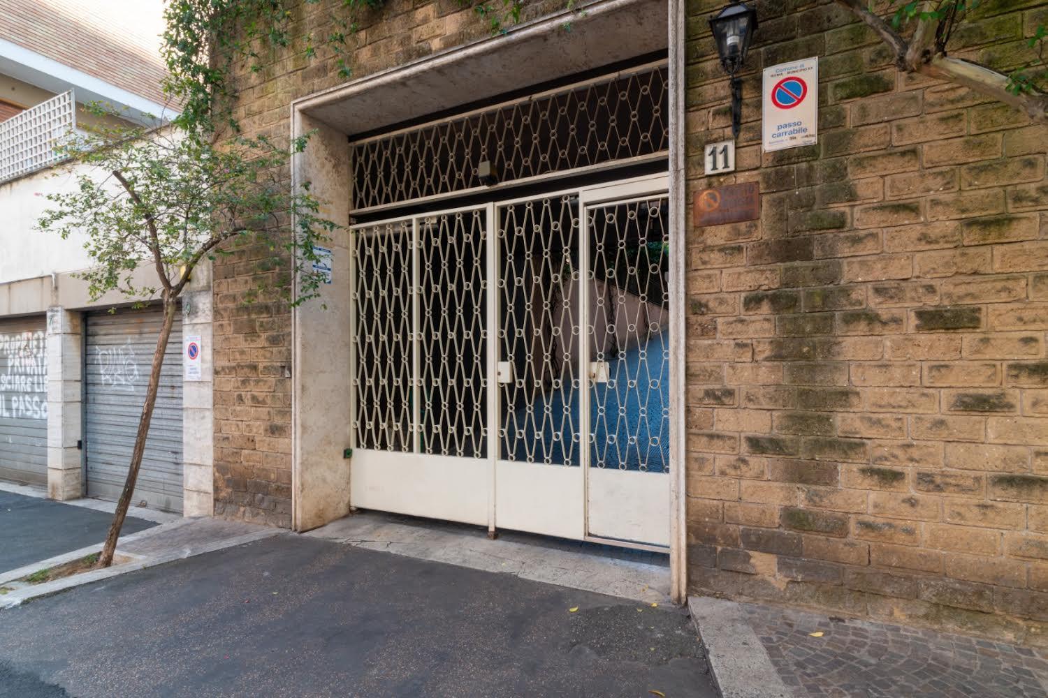 Ponte Milvio Holiday Home, Rome